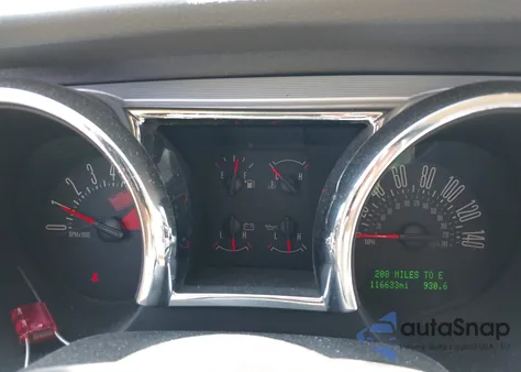 2005 Ford Mustang from USA, damaged, VIN 1ZVFT82HX55256513